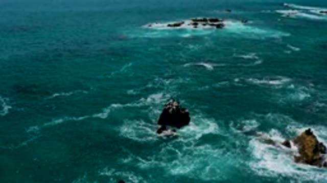SECRETS MARQUIS LOS CABOS MEXICO-2020: Waves Hitting Rocks in the Ocean