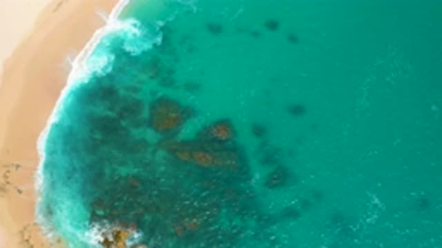 SECRETS MARQUIS LOS CABOS MEXICO-2020: Sea Surface Focused From Top With Waves