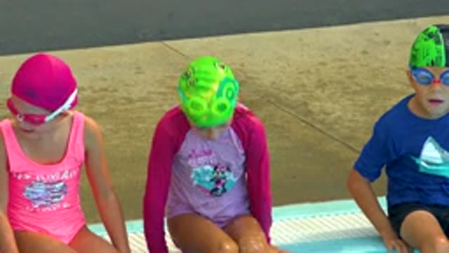 CABO SAN LUCAS MEXICO-2020: Kids Get Ready To Take Their Swimming Lessons At The Pool