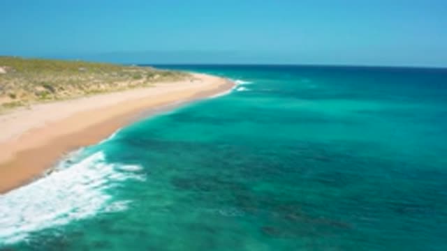 EL CARDONCITO BCS MEXICO-2020: Aerial Footage Of A Camera Looking At A Sandy Shoreline