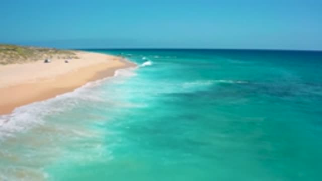 EL CARDONCITO BCS MEXICO-2020: First Person View Of Crashing Green Waves On