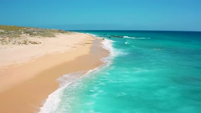 EL CARDONCITO BCS MEXICO-2020: Beautiful View Of Waves Touching A Sea Shore