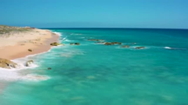 EL CARDONCITO BCS MEXICO-2020: A View Of The Vast Ocean With A Close Up Of Waves