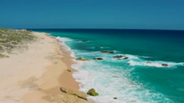 EL CARDONCITO BCS MEXICO-2020: Spectacular Image Of Waves Hitting A Beautiful Beach