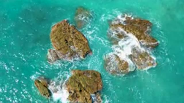 EL CARDONCITO BCS MEXICO-2020: Waves Crashing On The Rocks While The Water Reflects Sun's Rays