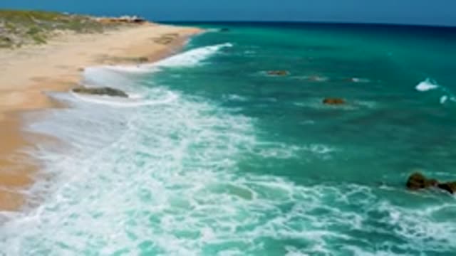 EL CARDONCITO BCS MEXICO-2020: Soft Sand Blue Clear Sea Water With White Waves