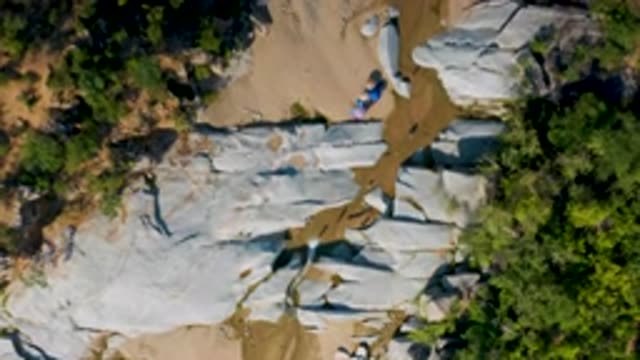 M12-20-2800-10-22-20-2020-la-palma-bcs-mexico-DJI_0097_0004.mp4